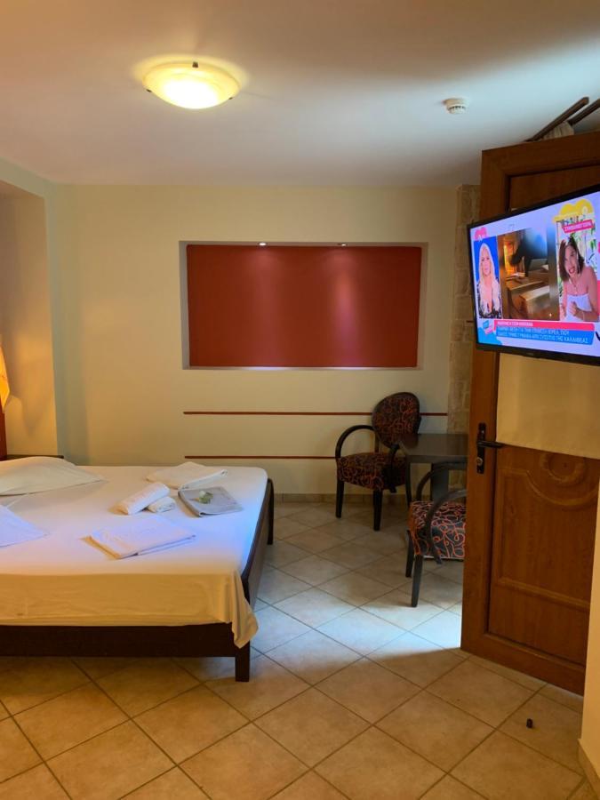 Giannis & Foteini Hotel Afytos Bagian luar foto