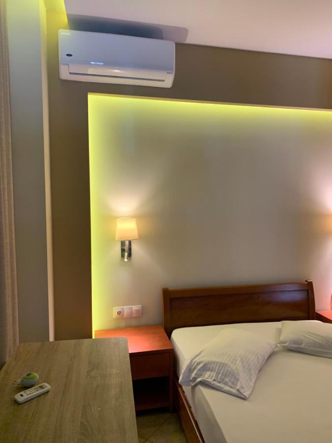 Giannis & Foteini Hotel Afytos Bagian luar foto