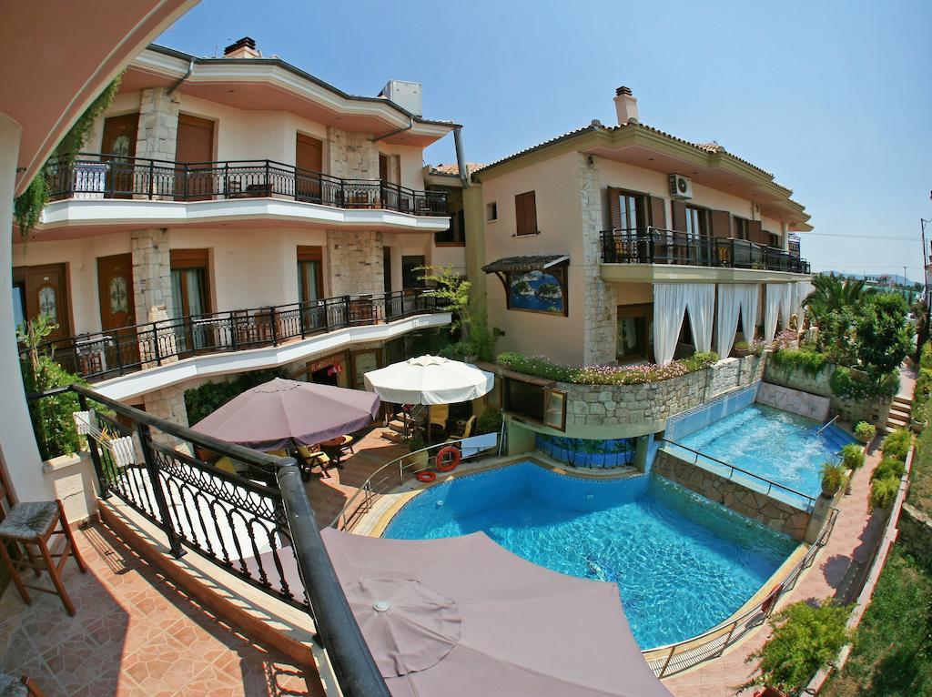 Giannis & Foteini Hotel Afytos Bagian luar foto