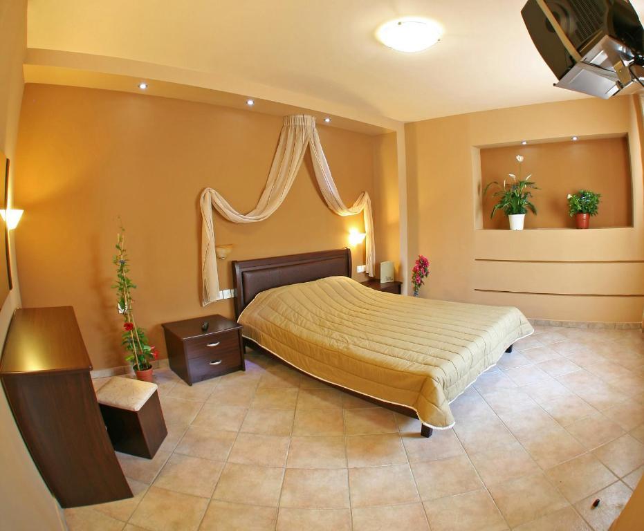 Giannis & Foteini Hotel Afytos Ruang foto