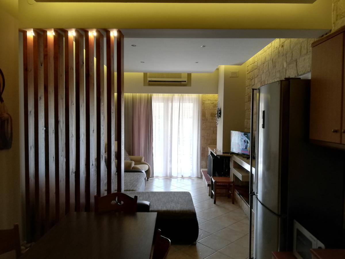 Giannis & Foteini Hotel Afytos Bagian luar foto